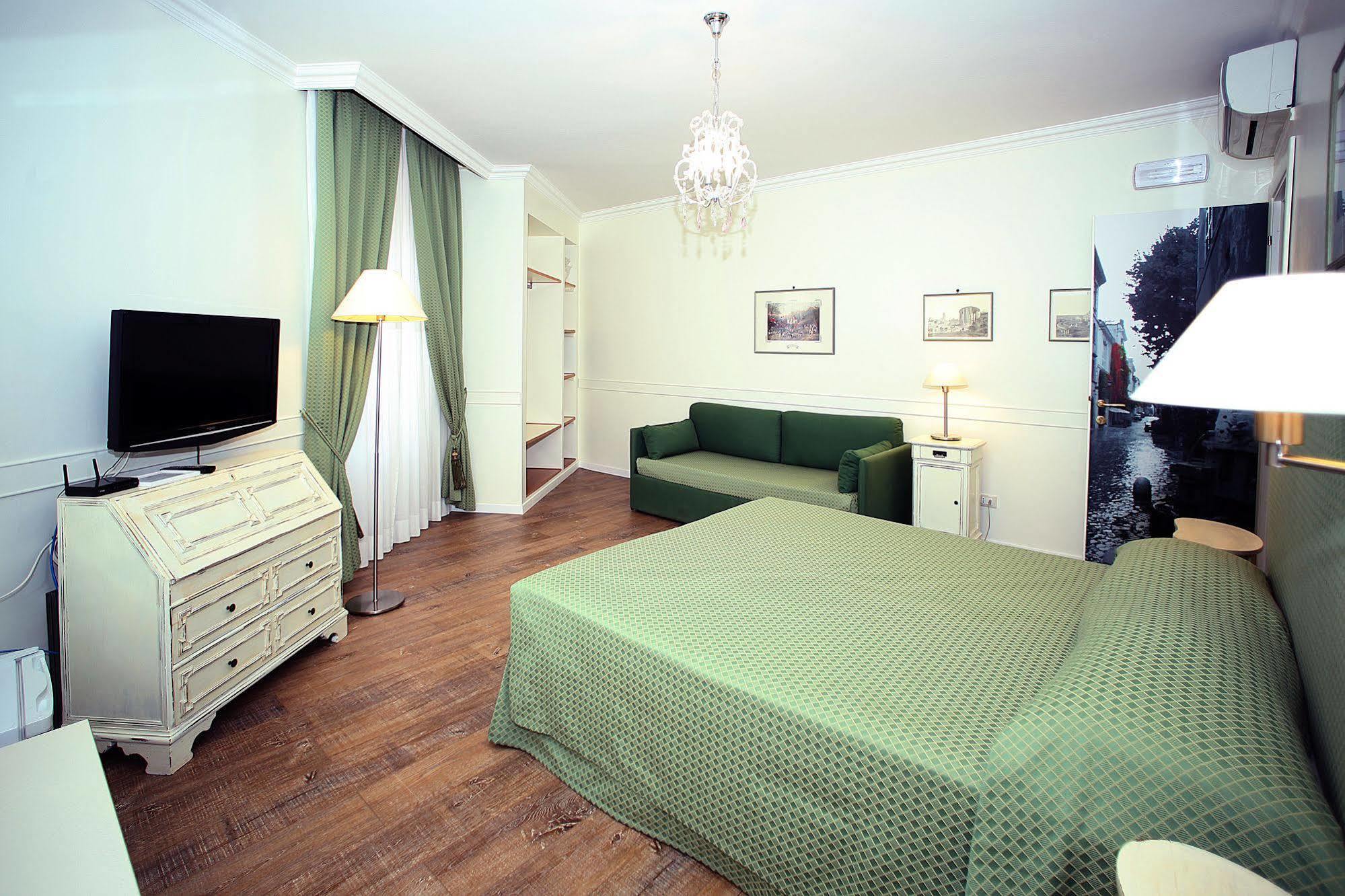 Residenza Ponte Sant'angelo 2*